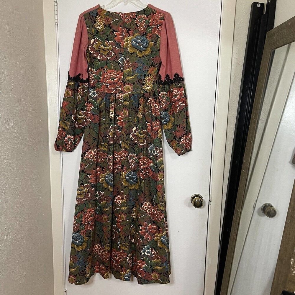 Gunne Sax Rare Vintage 1969 black label renaissance Tapestry Floral red dress - Picture 3 of 10